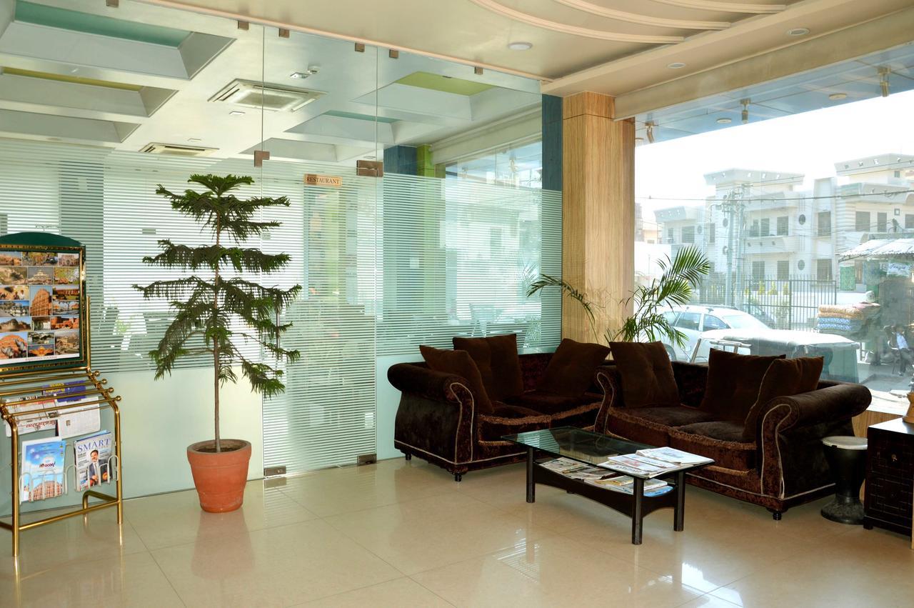Divine The Boutique Hotel Jaipur Buitenkant foto